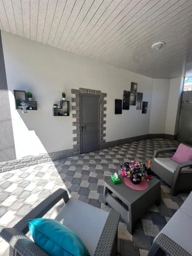 Comfortable Apartments/Комфортные Апартаменты Ереван Экстерьер фото